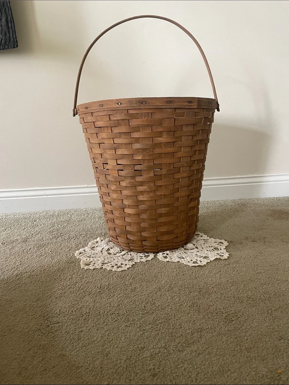 Longaberger 1984 Large Inverted Vintage Basket